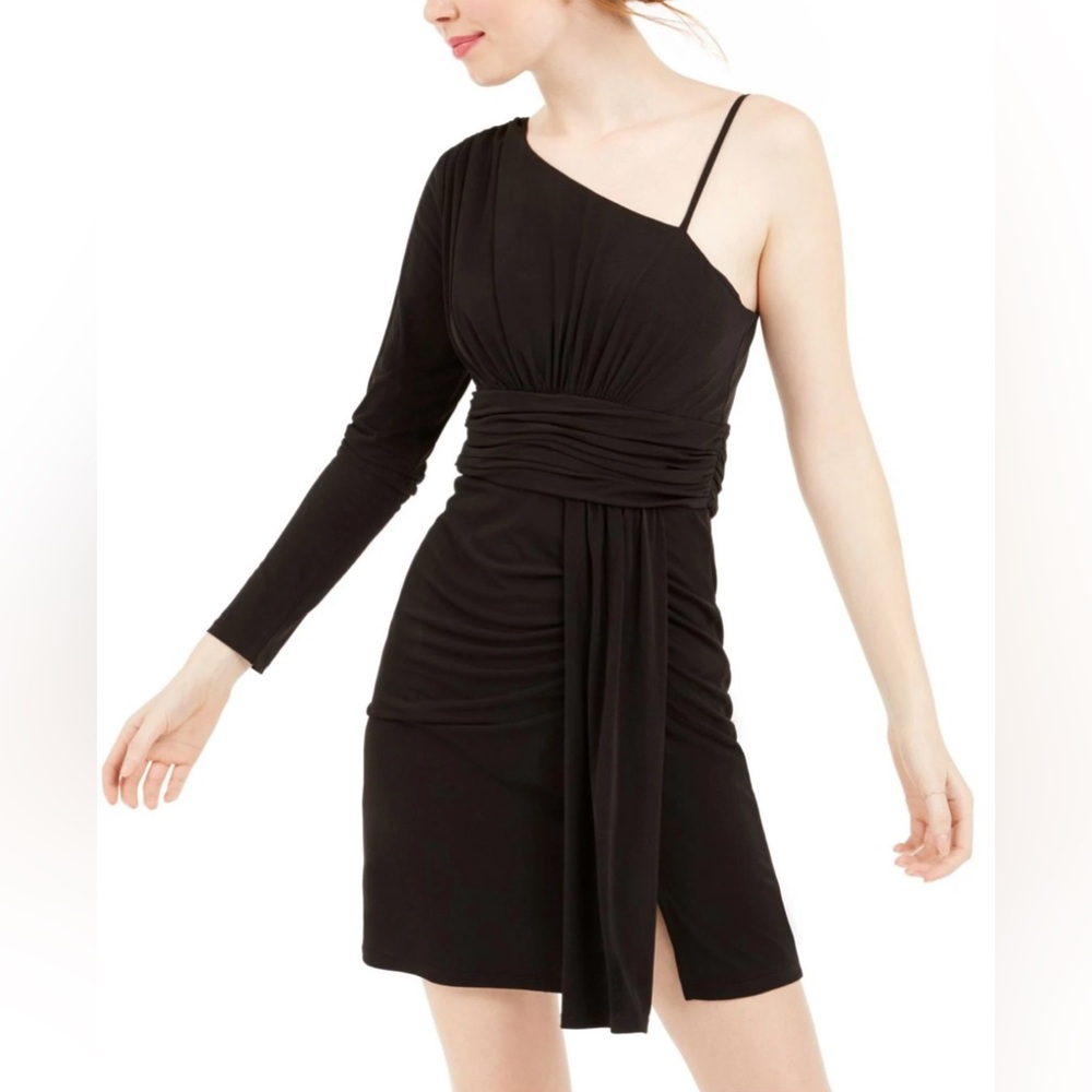 TEEZE ME Women's Black Zippered Long Sleeve Asymmetrical Neckline Short Dress